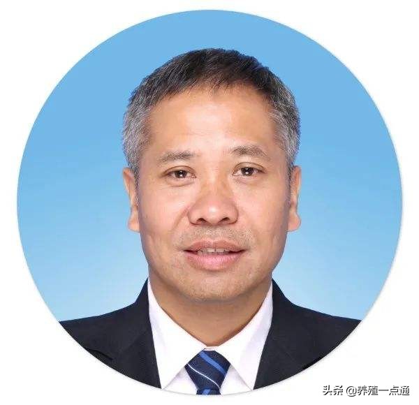 贝为成，华中农业大学教授、博导，动物疾病防治专家