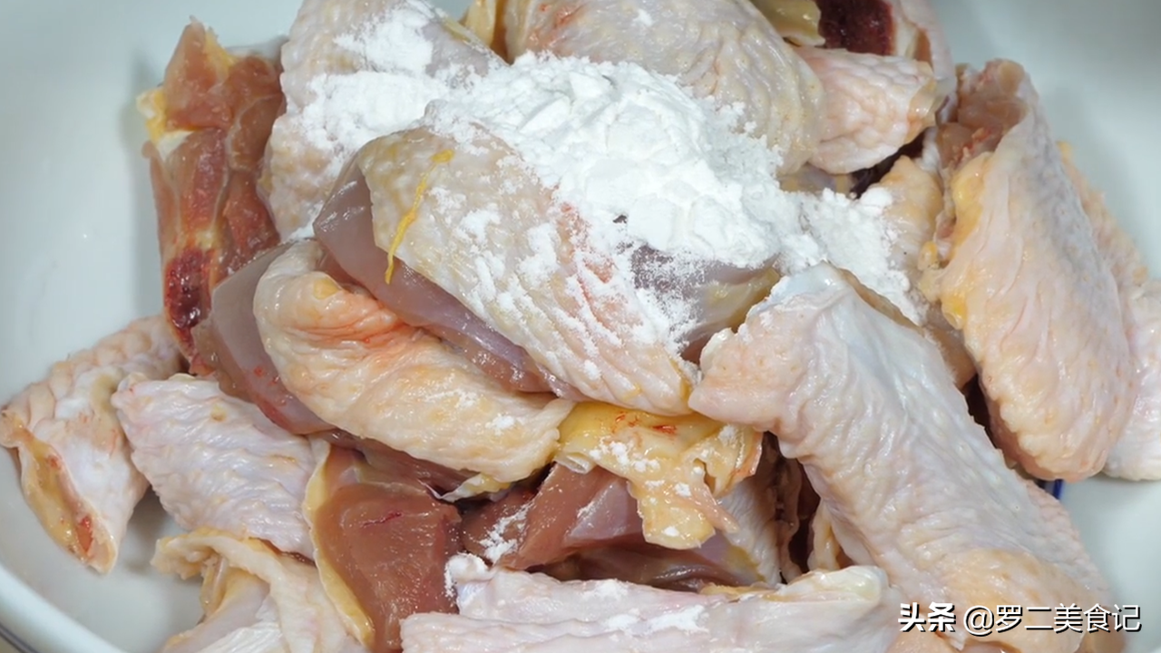 吃鸡最服这个做法，广东特色菜系，味道嫩滑鲜美，实在太香了