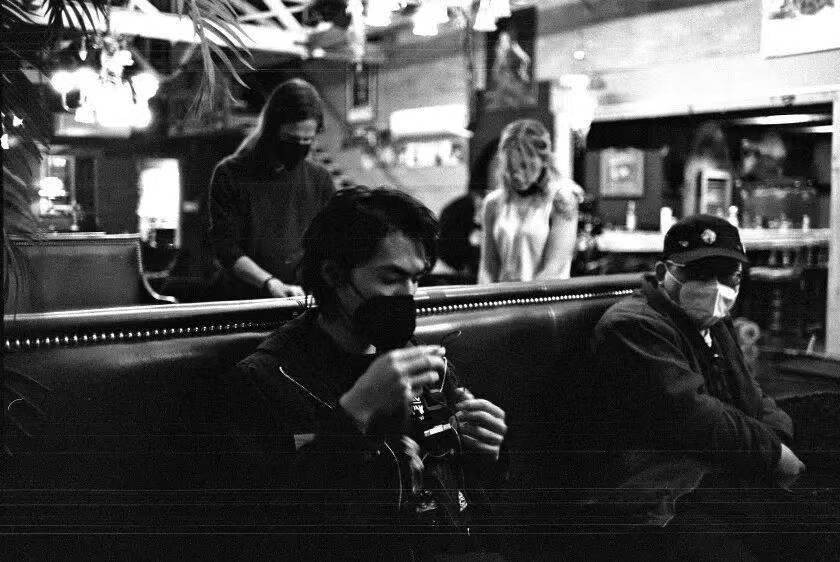 2022年留美四川男孩王棚，拍摄时遇难去世，美媒：他未系安全带