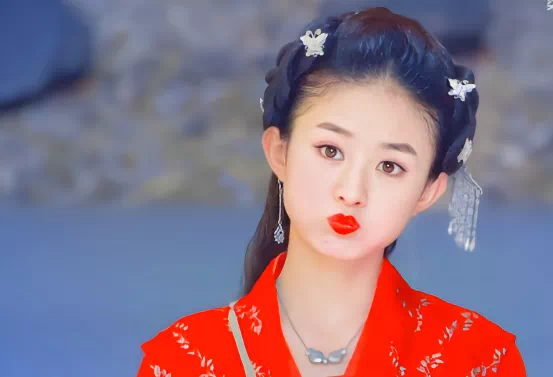 同样是演美人鱼，钟丽缇董璇惊艳，杨幂辣眼，甘婷婷像“水鬼”