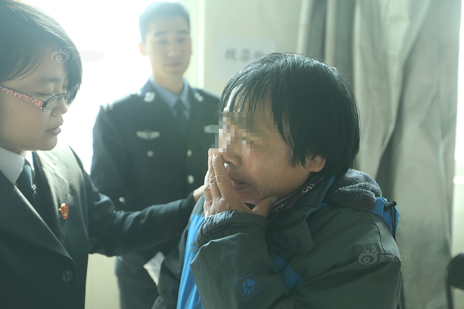 回顾：20年夫妻，妻子不让行房事，还告丈夫强暴，妻子：别碰我