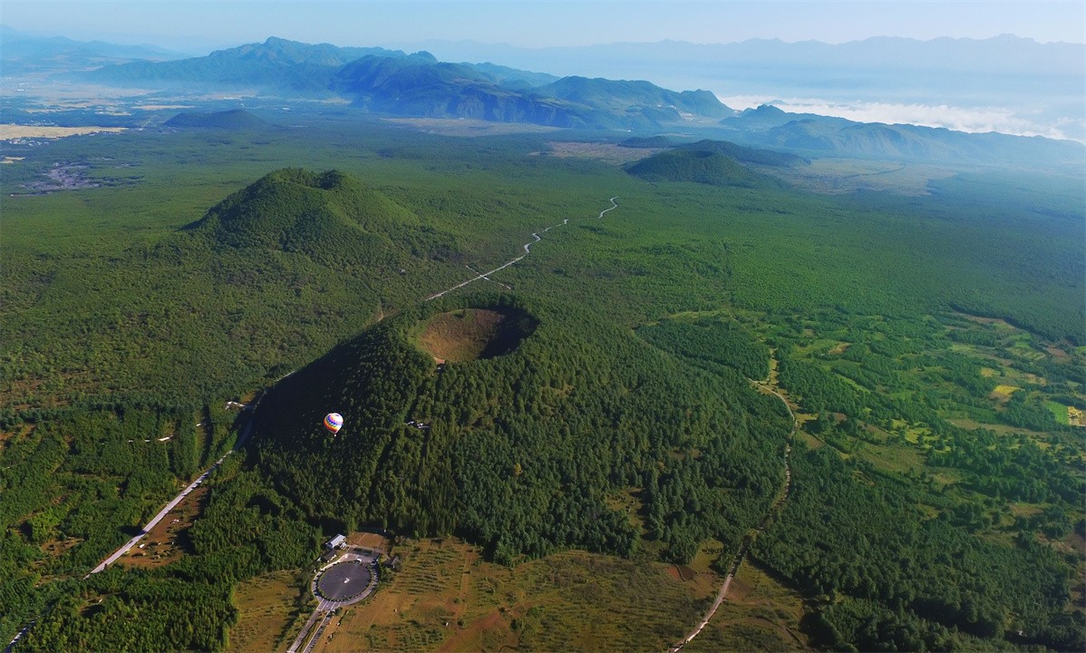 和阿什库勒火山一样,腾冲火山也是一座休眠的活火山