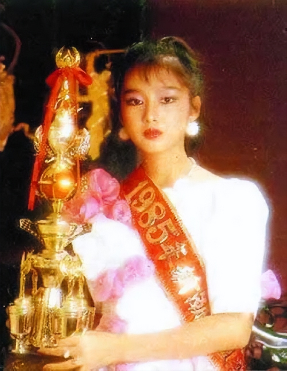 刘德华：一路坎坷到今天，与妻子雪藏爱情24年
