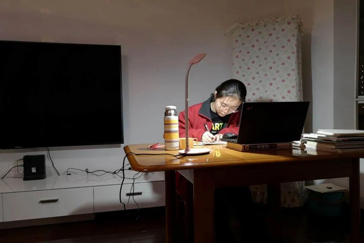 从2位高考状元的成功来看，在高中之前，家长应培养孩子这些能力