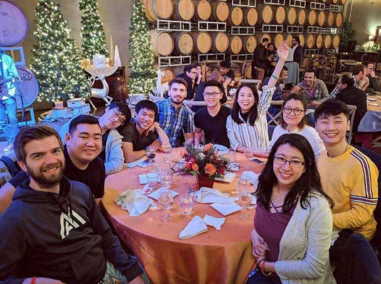 高中生每年花10万补课，高考686分全校第一，等来的却是一片嘲讽