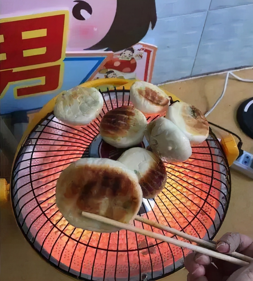 “五花八门，层出不穷”，大学生寝室“违禁品”，一个比一个有才