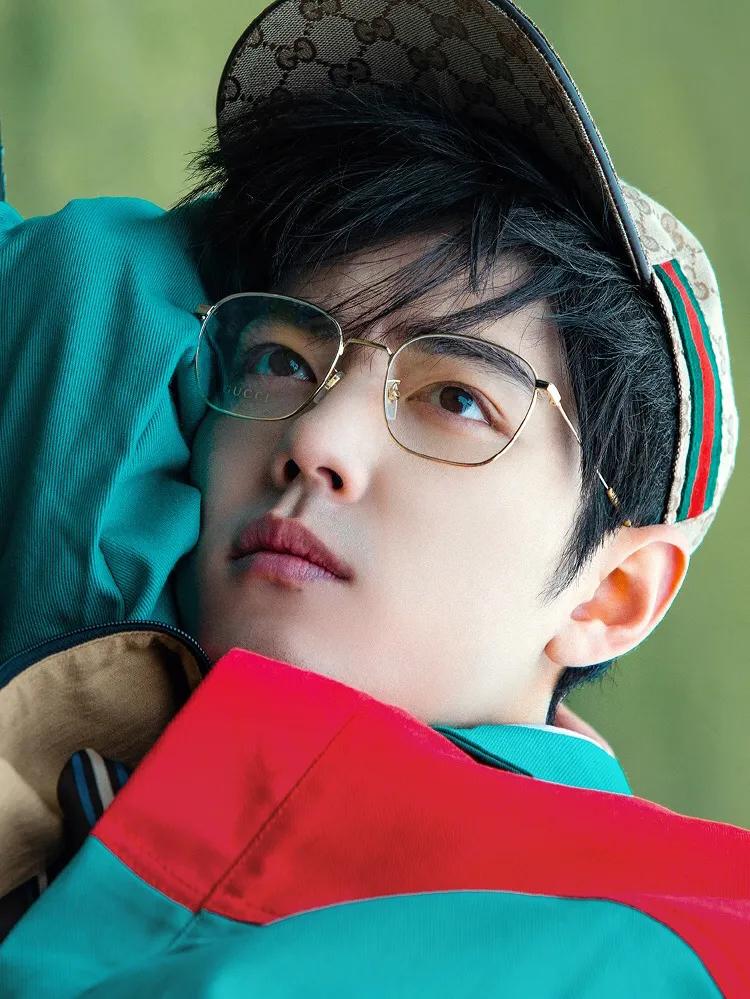 「肖战图集」帅气得超过1005分