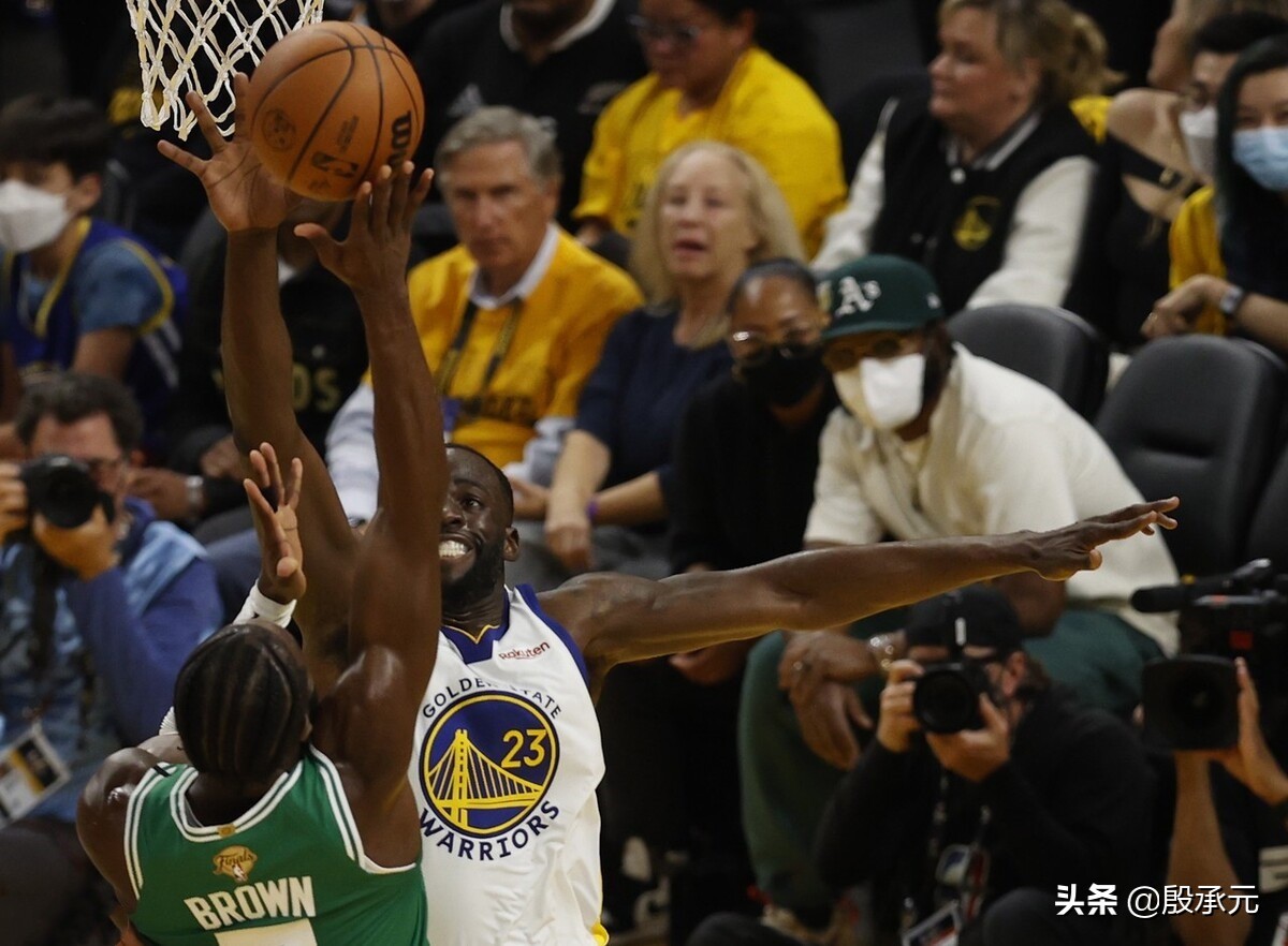 nba巨星都有哪些拉胯瞬间(NBA历史第四人！格林总决赛“拉胯”但仍有“干货”)