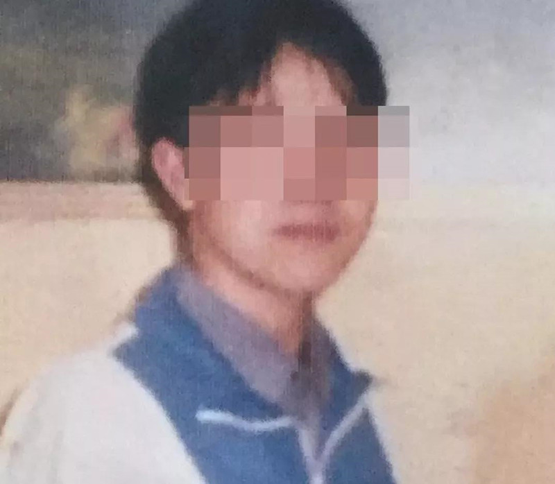 09年，高考状元杨仁荣留下短信神秘失踪，母亲身患癌症，苦寻9年