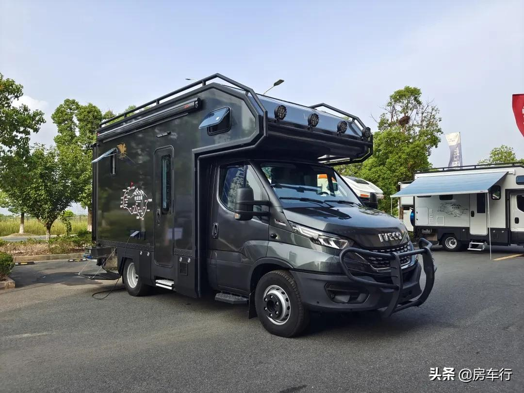 高端代名詞?這十三款進口依維柯房車各有千秋,你更喜歡哪一款呢