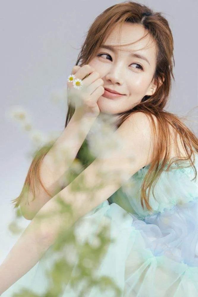 李一桐，甜美像极了初恋