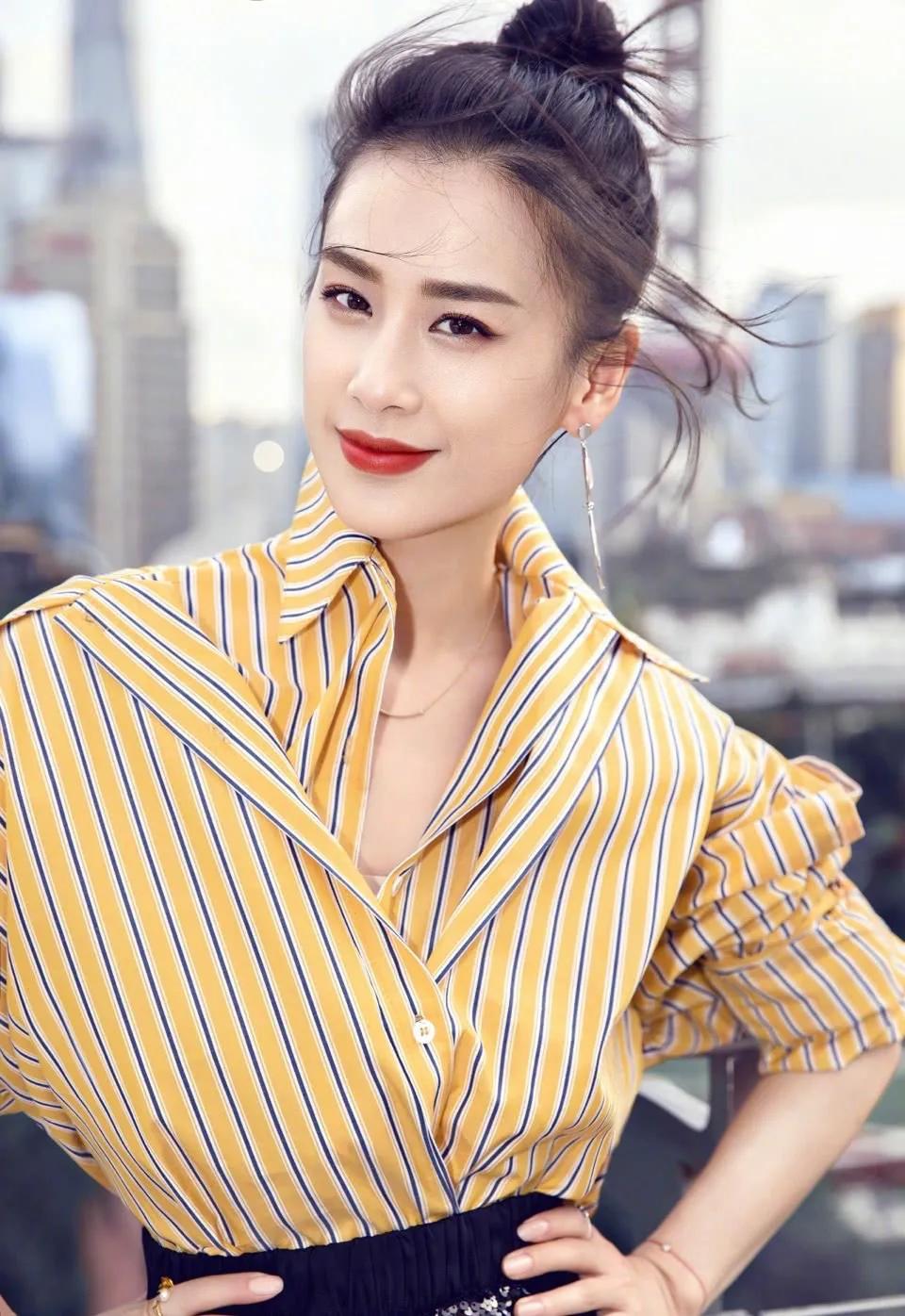 黄圣依，30张精美的照片