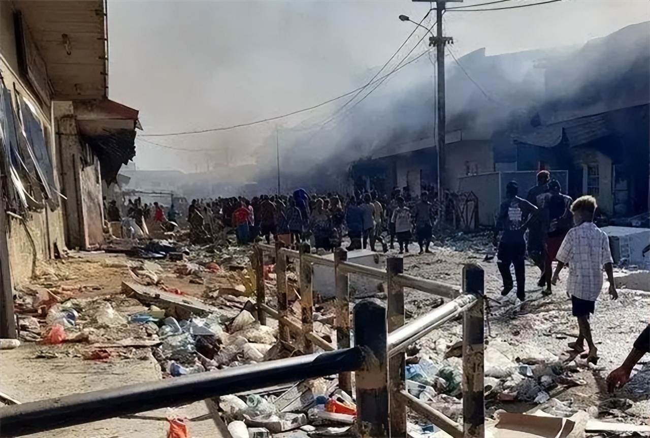 �Ĵ����Ǿ��������ų��ȣ������ձ��������˵ǽ��������й����ϴ�