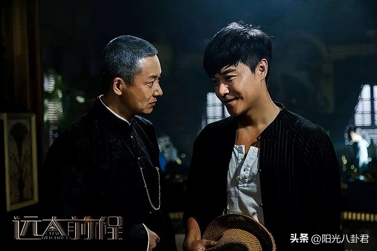 初见时青葱少年，再见时“人间油物”，这6位男星集体把路走窄了