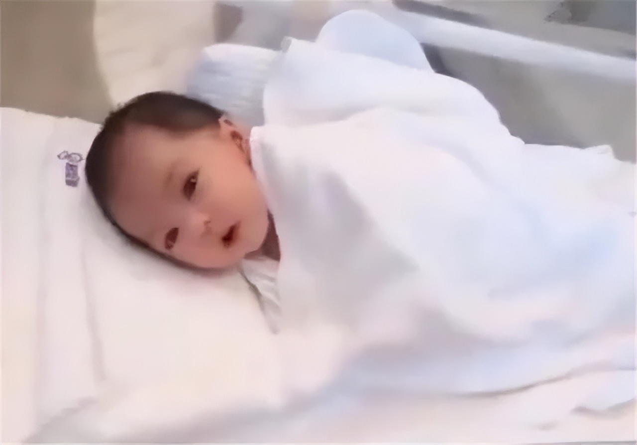 新生婴儿照片图片大全（最美新生儿）