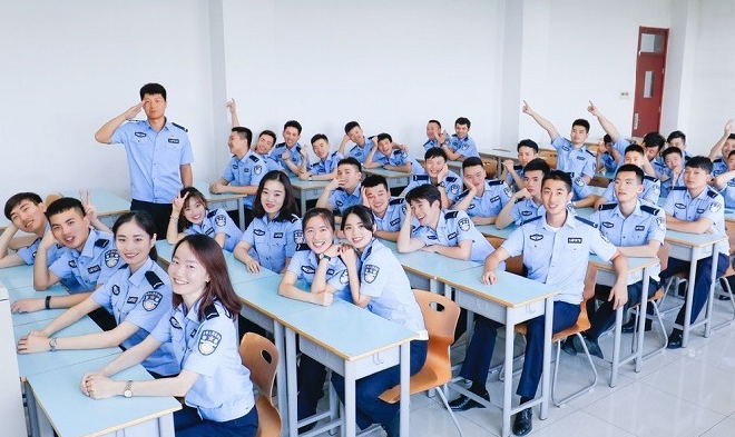 “部属警校”和“省属警校”仅一字之差，却存在天壤之别，选错没