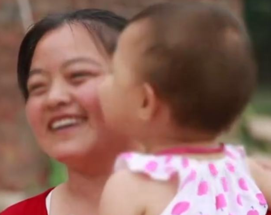 2014年，山东女婴体内“长”16根钢针，得知报警后舅妈服药自杀