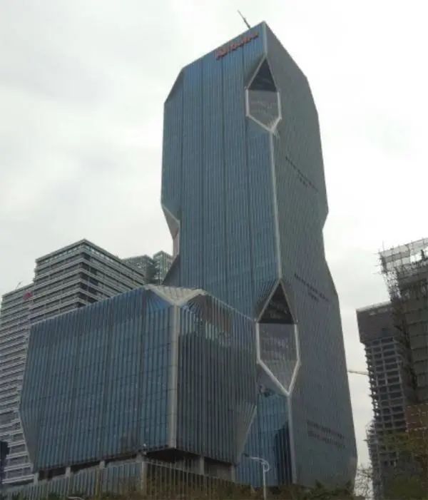 两个2021年中国十大丑陋建筑评选结果重磅揭晓