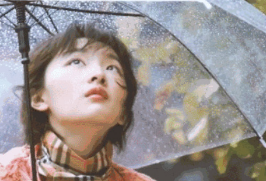 周冬雨个人资料，18岁出道，27岁拿下多个影后