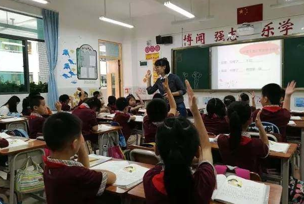 事业编人员基本工资普调，部分教师3月份工资单，将有“小惊喜”