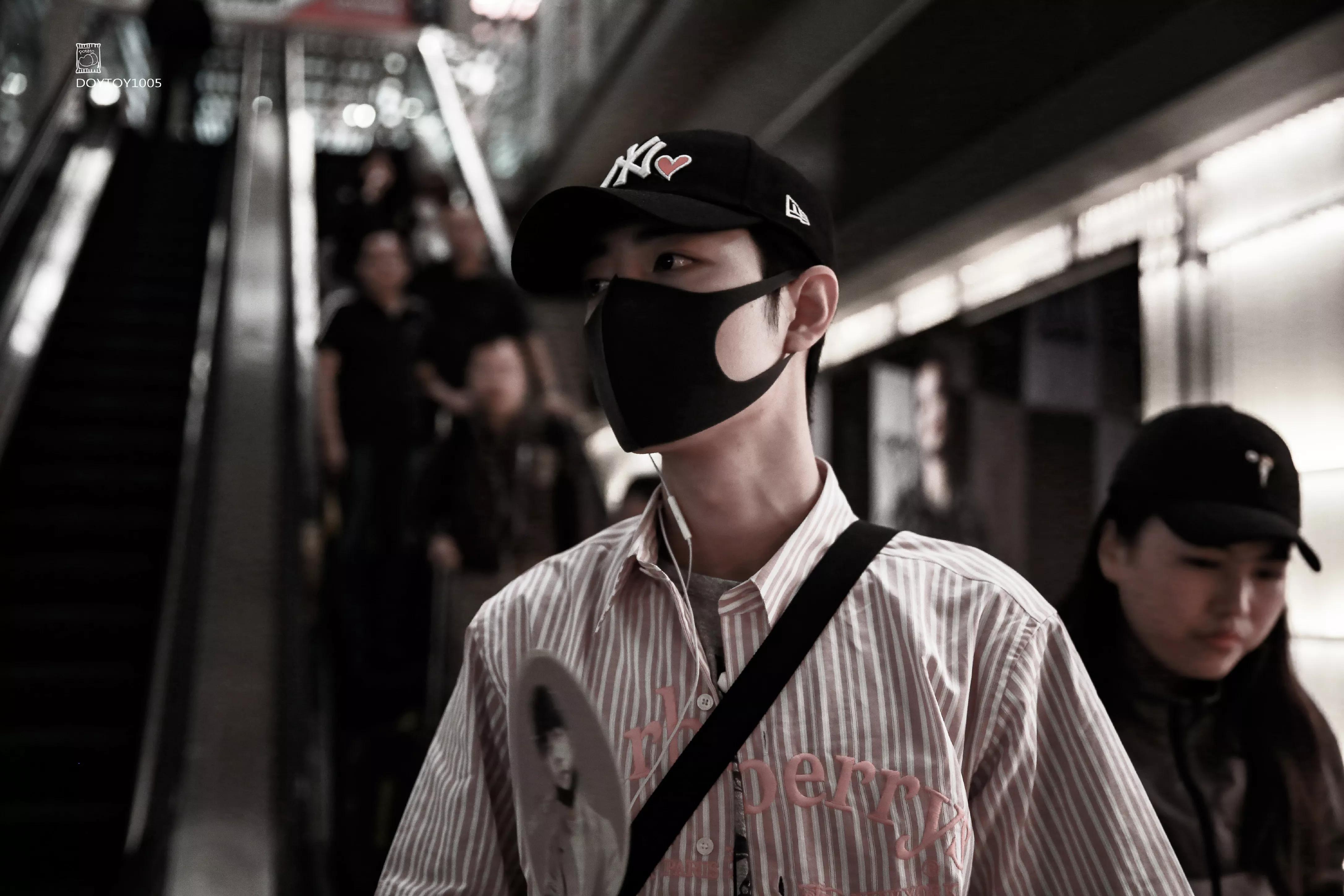 考古肖战:2018年9月—12月机场时间线汇总,今天请叫我收图狂魔