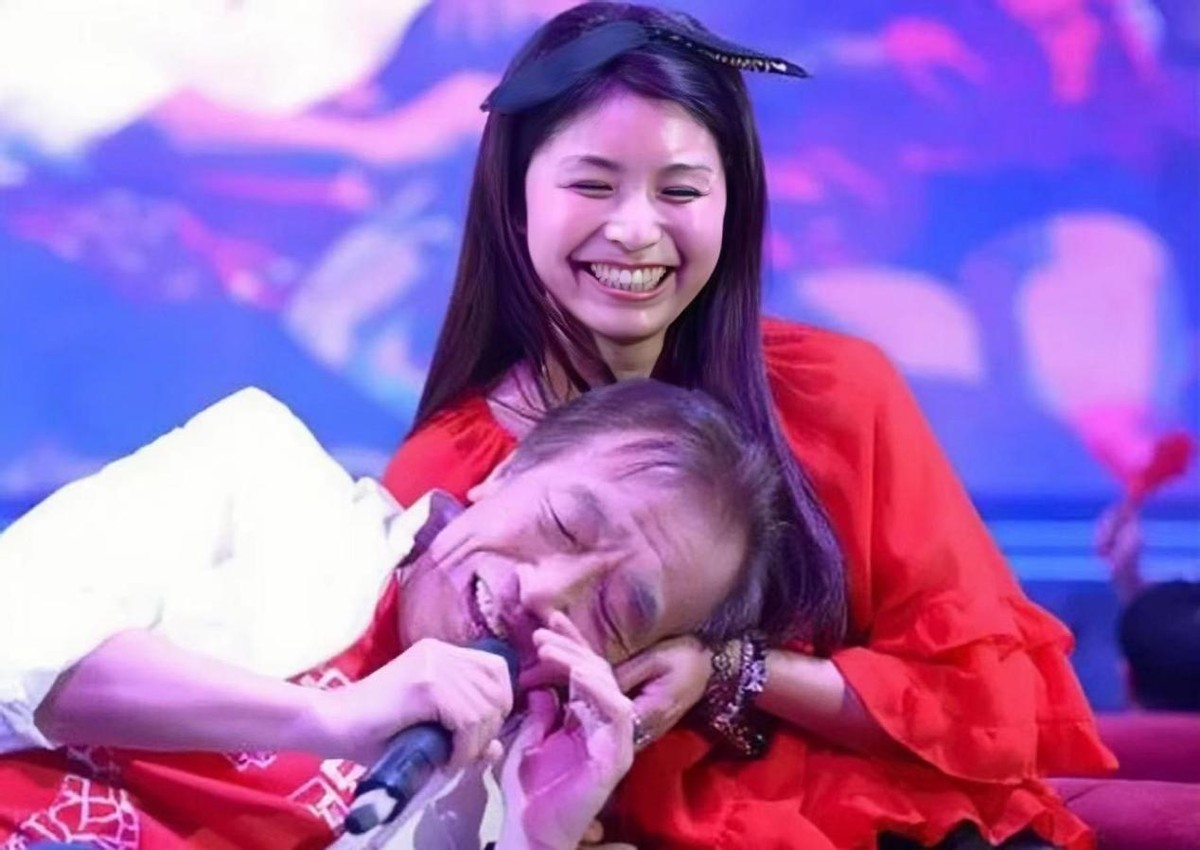 张馨茹：嫁给歌王张帝，成了闺蜜的后妈，相差33岁的感情如胶似漆