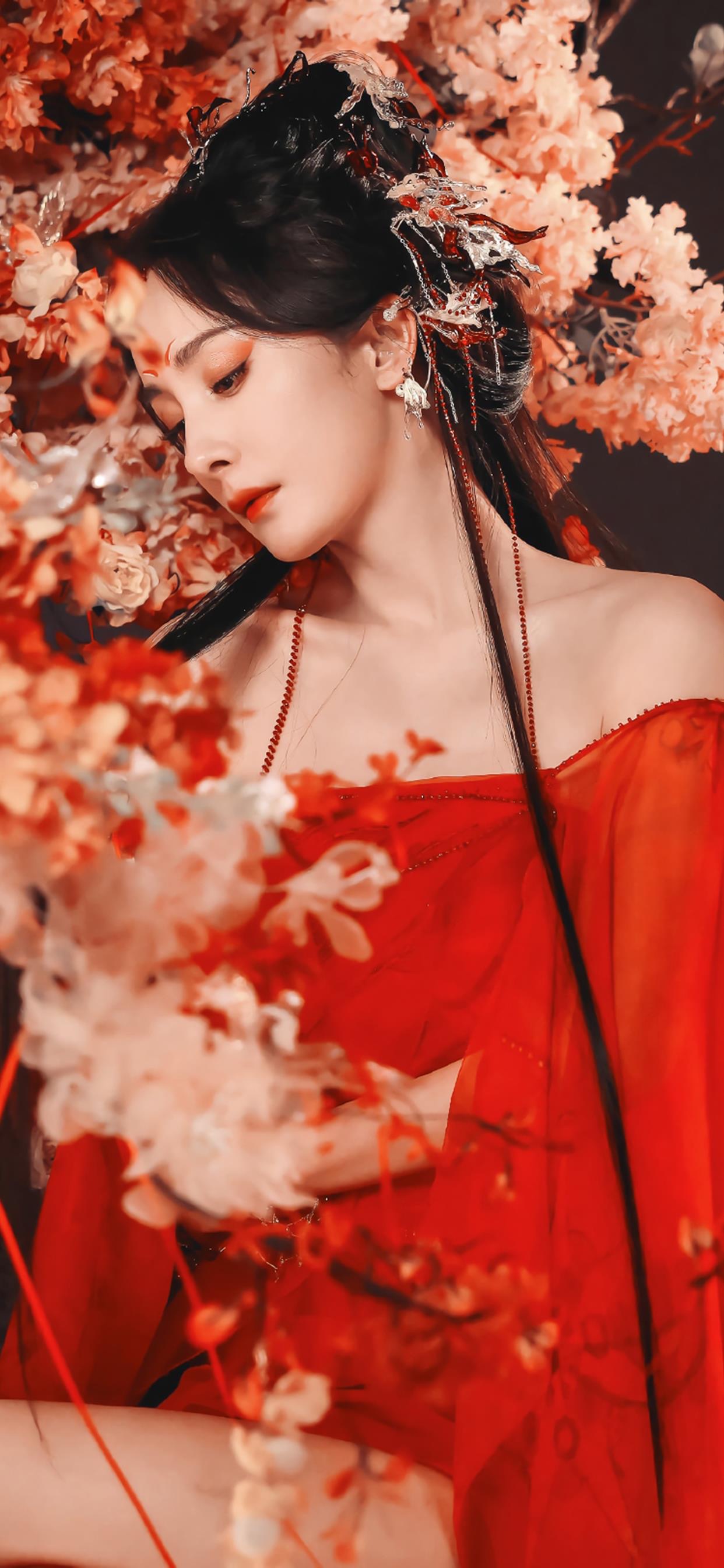 杨幂壁纸｜红色古风装扮