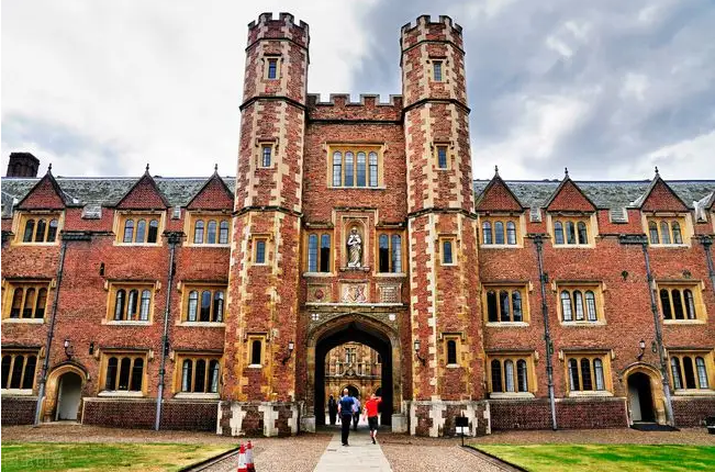 曾拒绝北大，贷款100万上哈佛的詹青云，如今就职顶级律师事务所