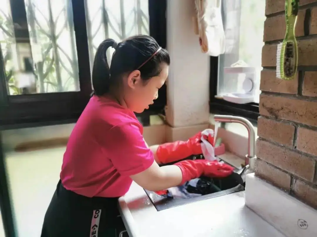 “来得正及时啊！”一份清单引起家长共鸣，桐庐有所小学已经开始