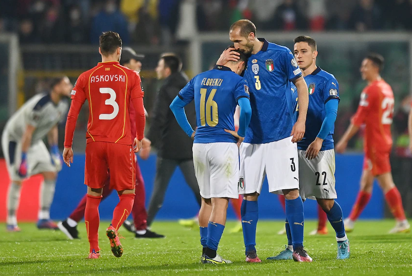 为什么fifa不能进入世界杯(FIFA宣布！意大利无缘卡塔尔世界杯，曼奇尼被打脸，最后希望破灭)