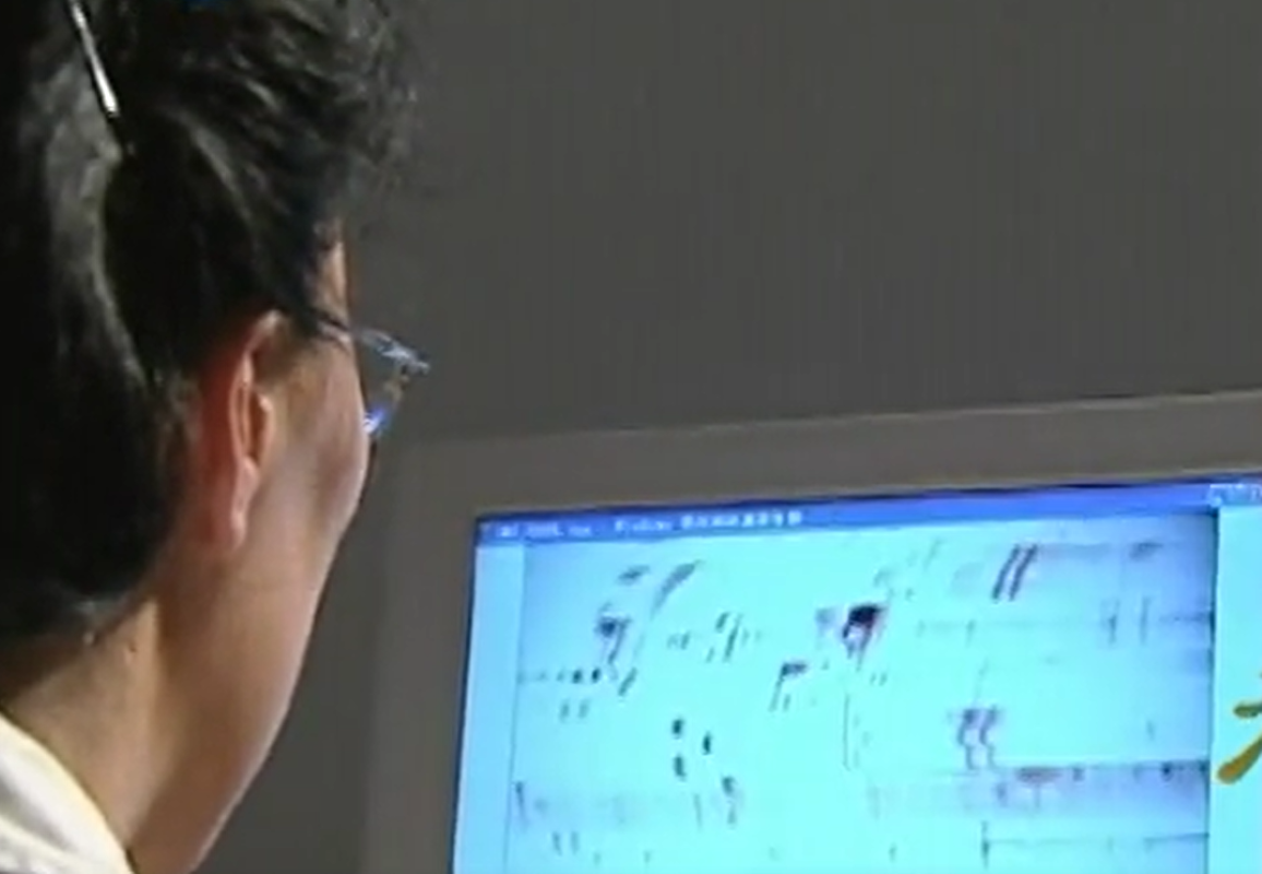 2005年，河南女孩放学喊陌生人爸爸，检查DNA发现是失散多年亲叔