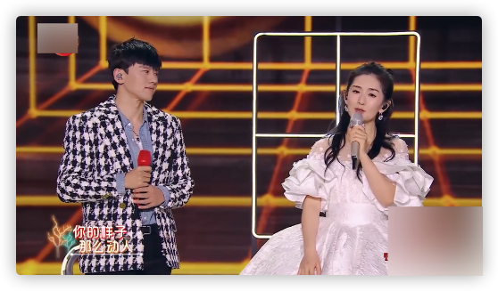 卫视春晚亮点：冯巩秀谐音梗，张杰谢娜对唱，关晓彤王鸥同台走秀