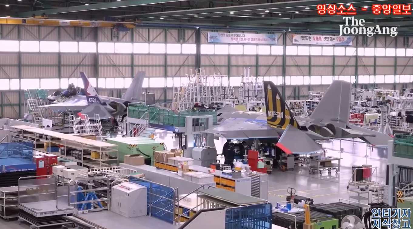 KF21���š��ĺ�ԭ�ͻ����࣬��Ȼ����˫���ͣ�����Ϊɶ��ô�ż���