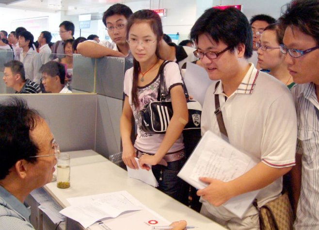 穷学生被孙俪资助3年，转身变成白眼狼写6000字诋毁她，后来怎样