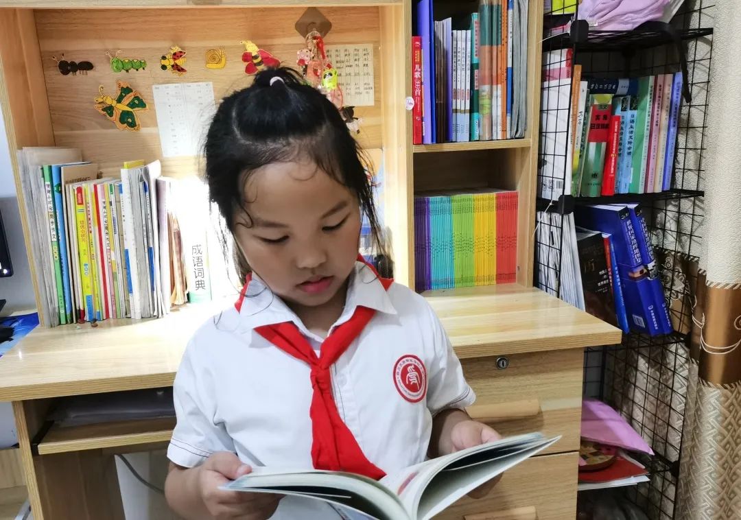 四川天府新区合江小学读书月--书香少年系列报道（一）