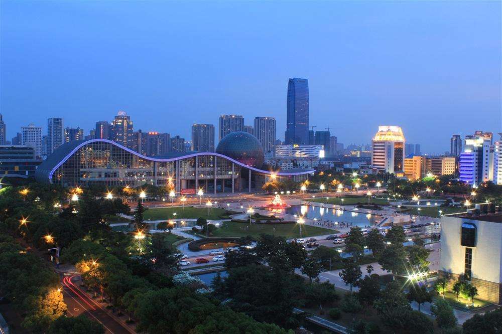 江苏将建11个县级中等城市，苏北5县入选，苏南4县进入大城市行列