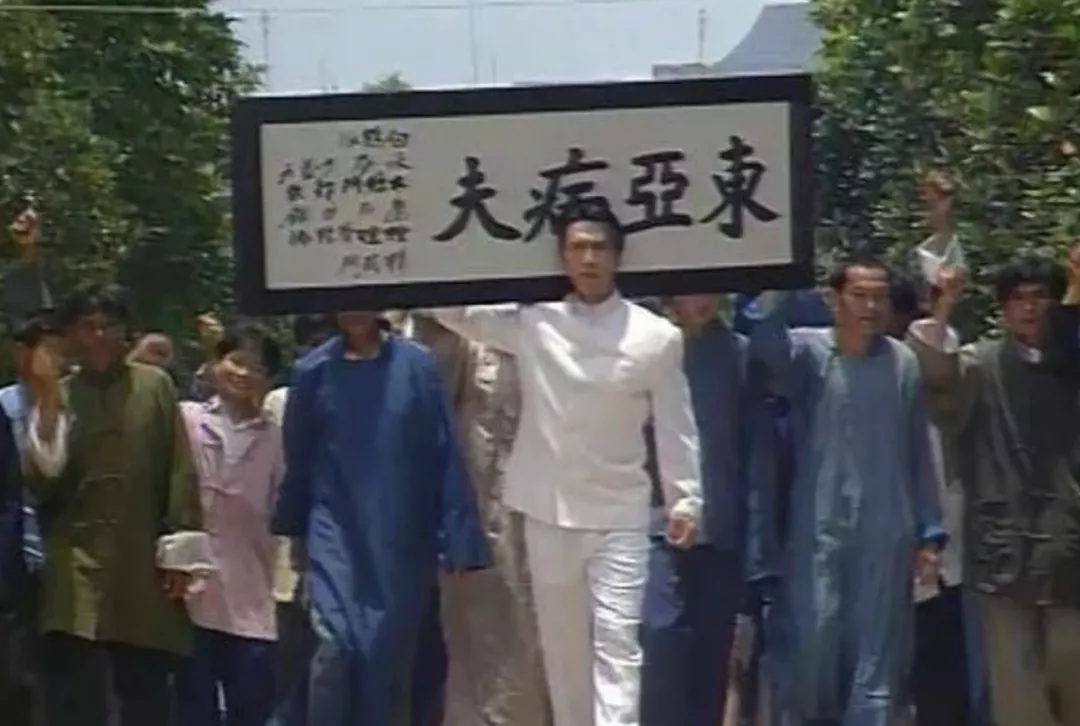 比马保国还丢人!“爱国”拳手翻车背后,一个行业黑幕被揭穿了