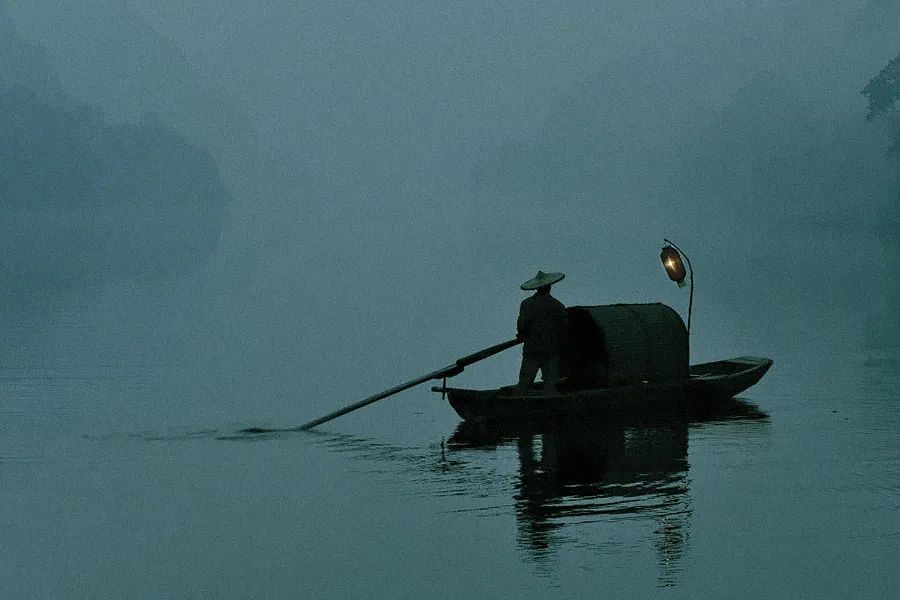 泛舟五湖相关唯美句子_晶羽科技