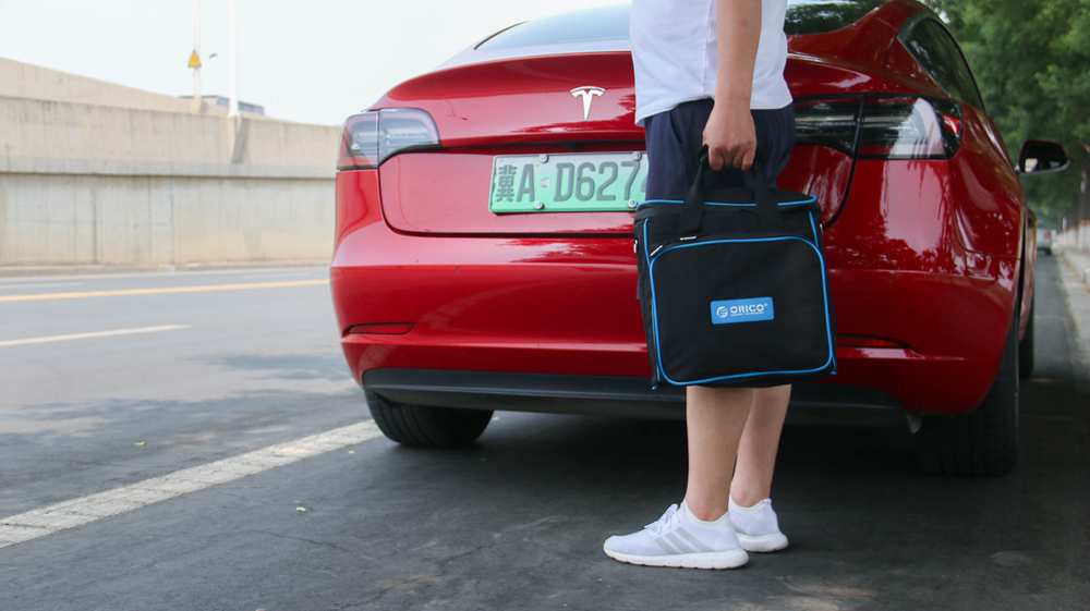 奥睿科32A新能源便携充电枪，5分钱“喂饱”我的特斯拉Model 3