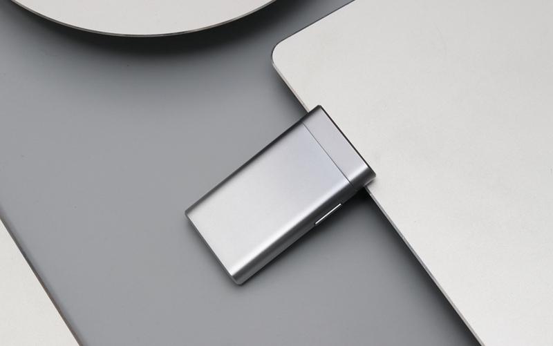 极蜂等离子电弧打火机体验：不用充气，可以重复使用，高端又好用