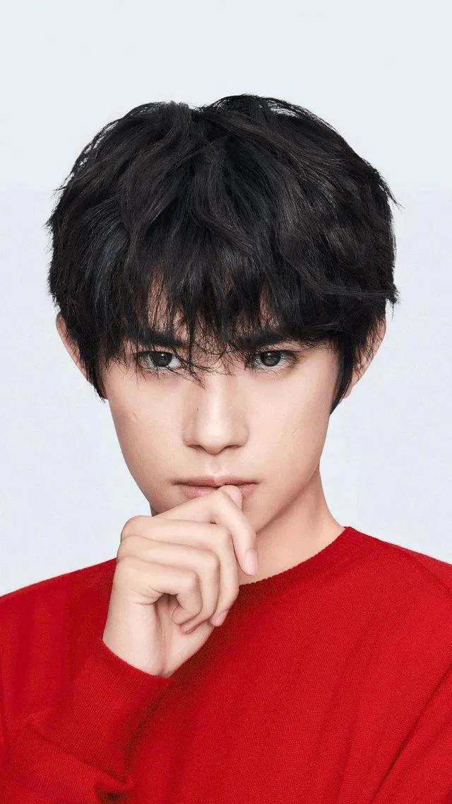 易烊千玺高清壁纸
