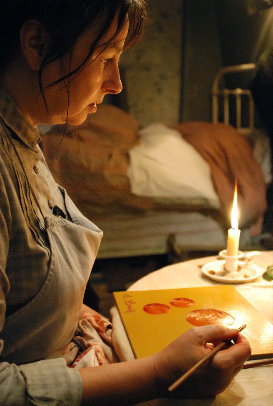 女清洁工的画作，曝光后震撼世人