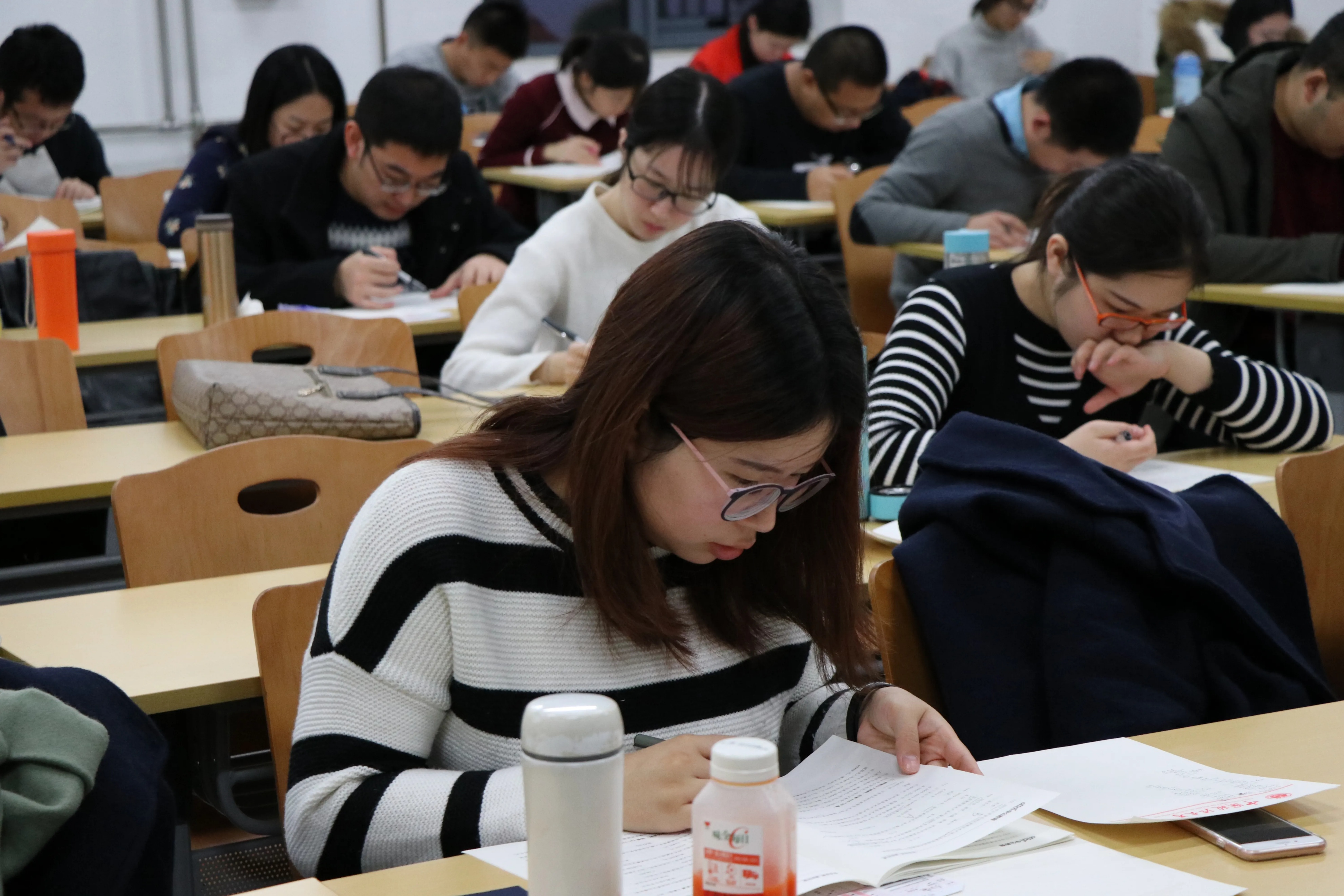 高三党们得清楚，这5类专业考公更占“上风”，比一般专业受偏爱