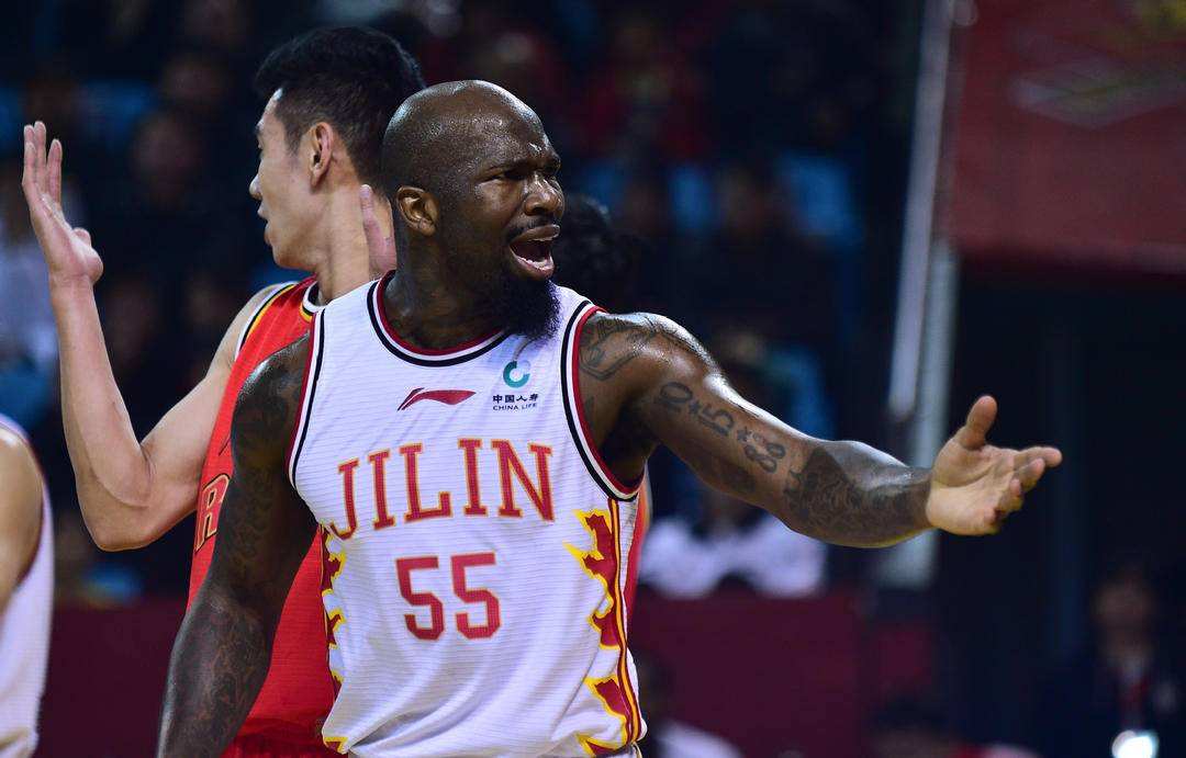 琼斯为什么去cba(吉林队的超级外援琼斯，打过NBA，拿过总冠军！他当时表现如何？)