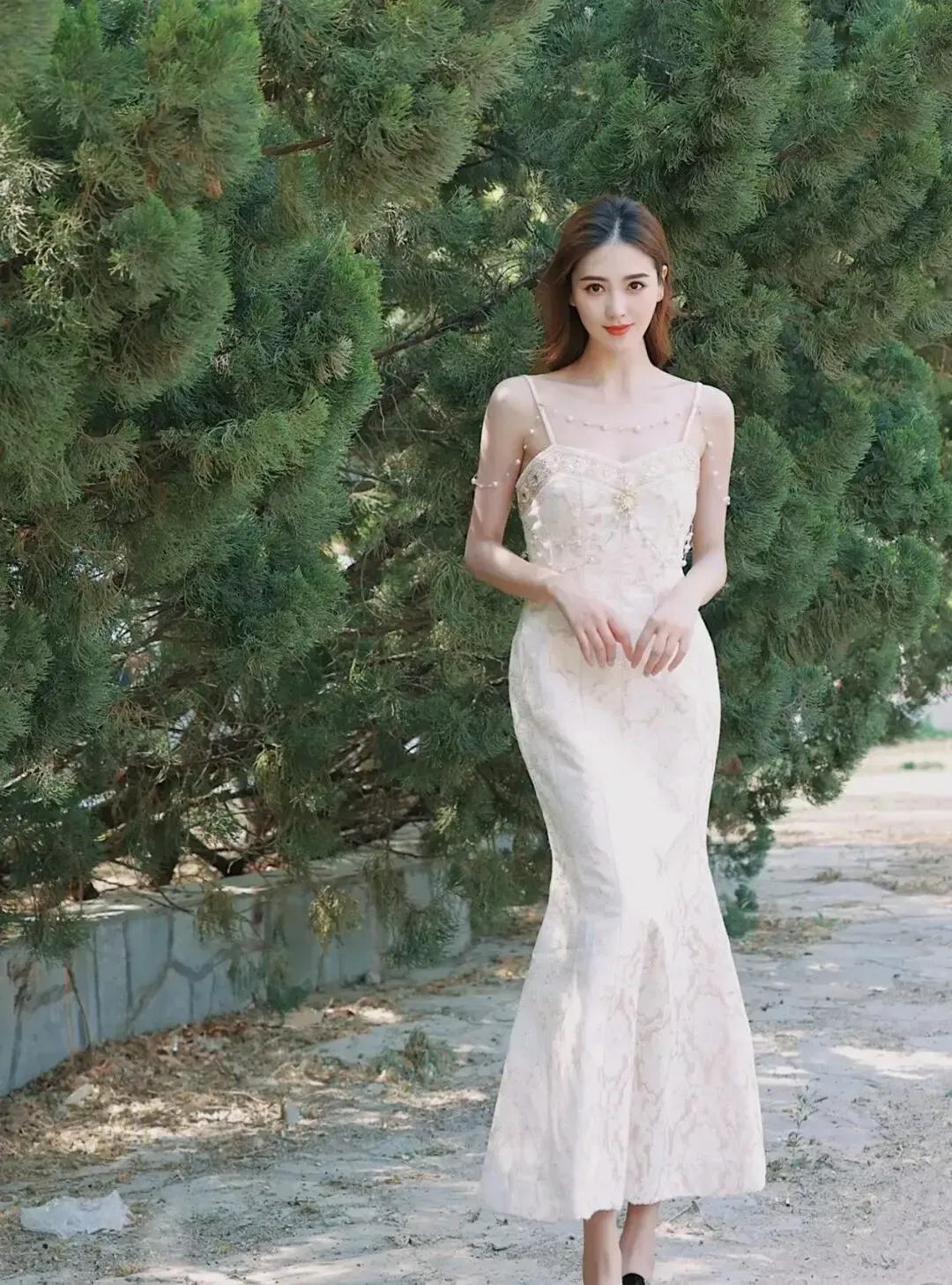 最美主持人李丹儿