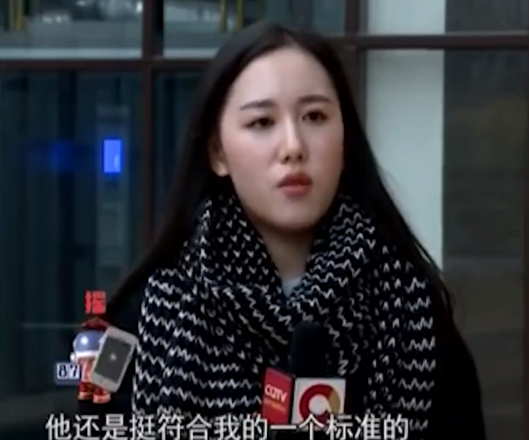 美女去相亲，嫌弃小伙种种不是，看到豪华别墅后，直言：何时结婚