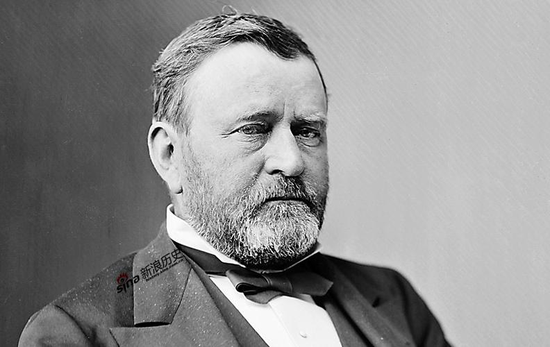 詹姆斯.加菲尔德1900年,威廉.麦金利就任总统威廉.