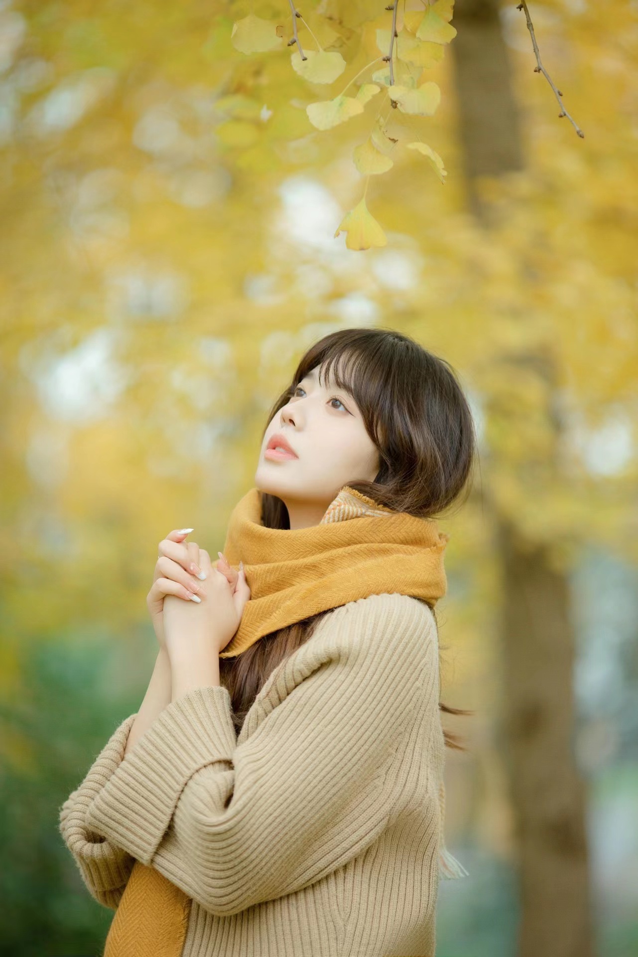 女生如何拍照才能更有氣質(zhì)？教你5個技巧，拍照氣質(zhì)的同時也很美