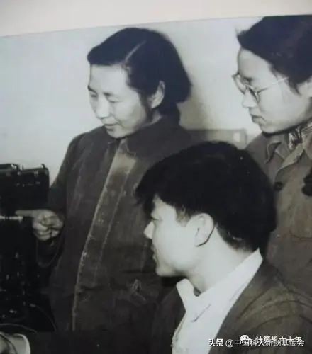 谁是第一个计算机系？