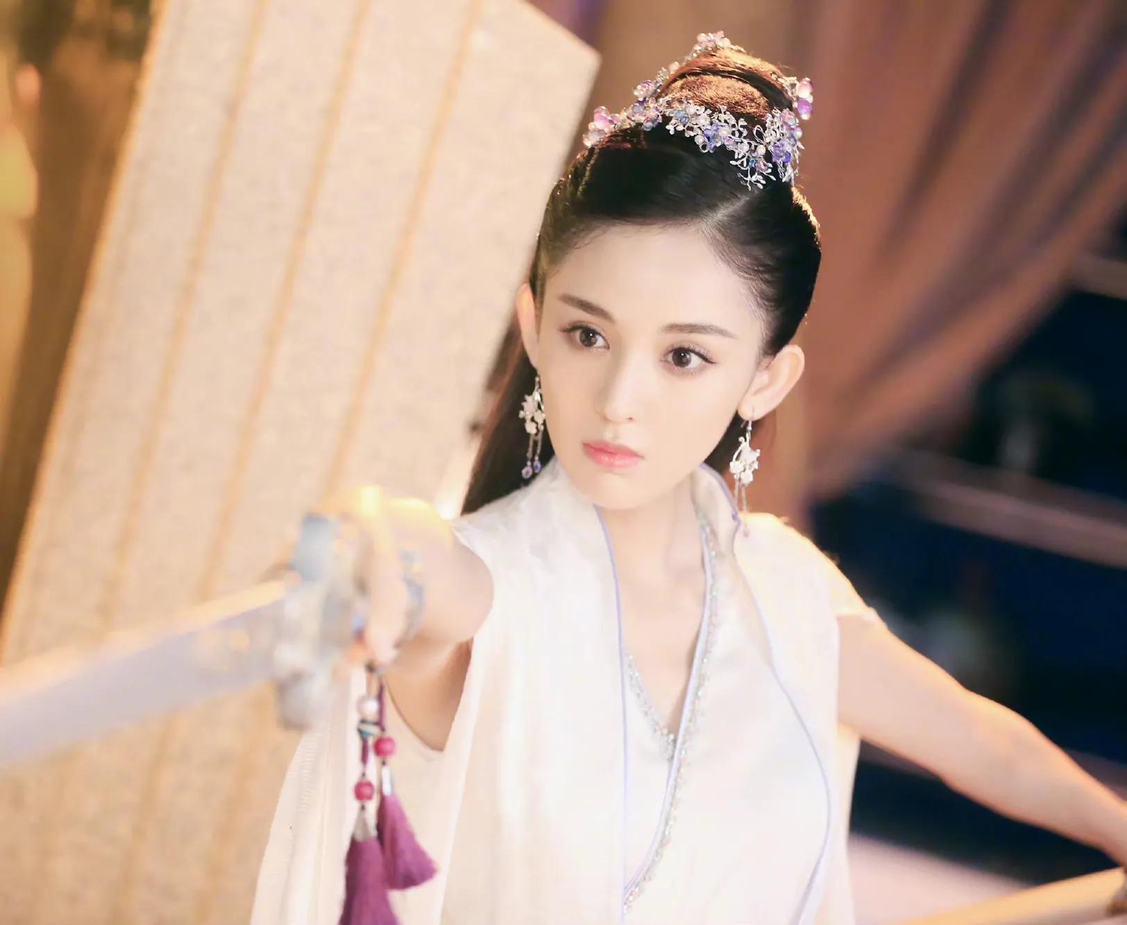 择天记:5年后再看依旧疯狂心动，配角颜值吊打一众古偶，主角美爆